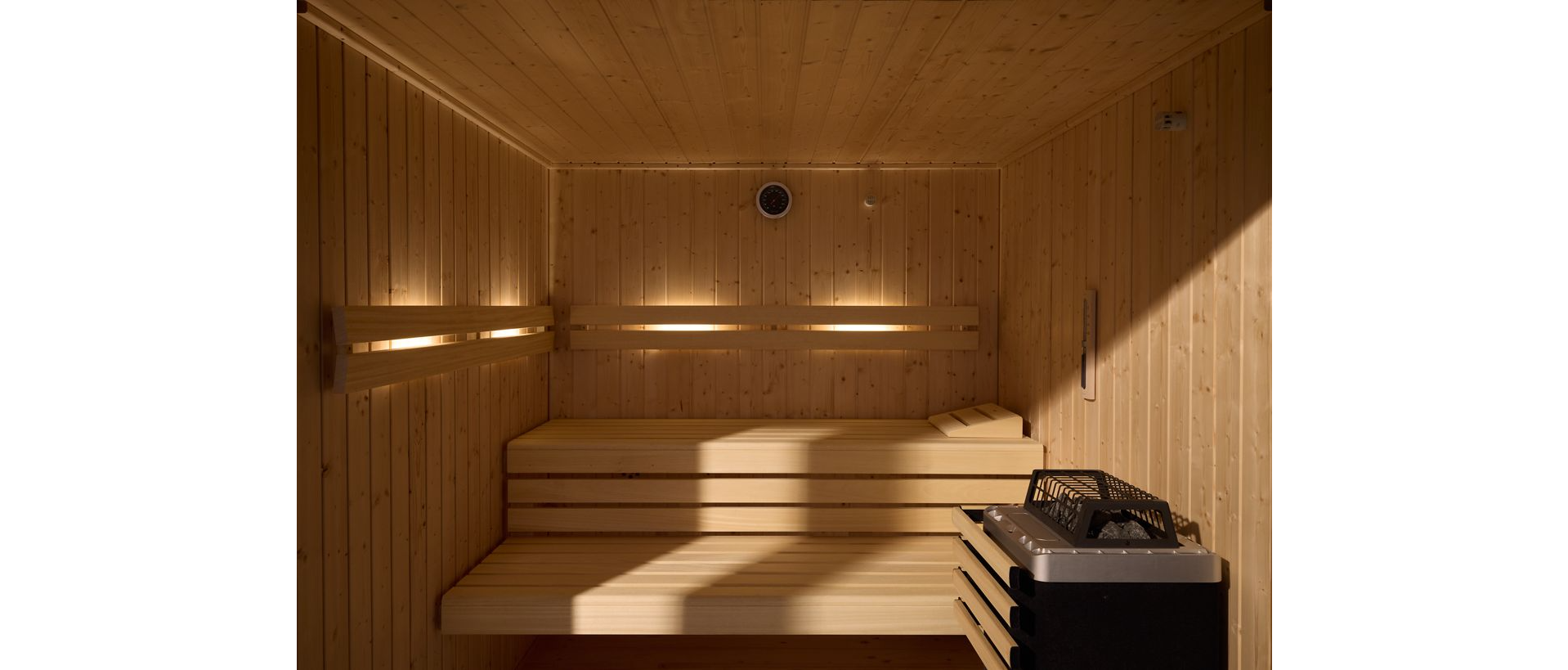 KOHLER C1 - 3 Person Indoor Sauna Kit (Scandinavian Spruce)