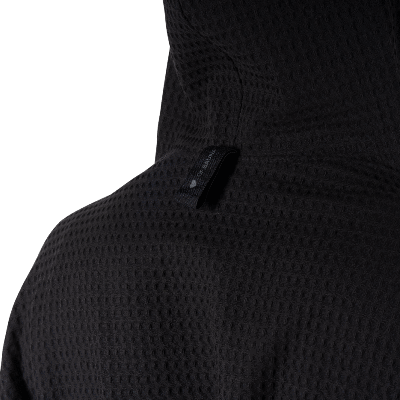 HUUM OVO Sauna Kimono hood detail